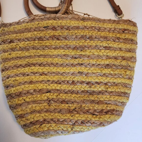 Woven Stripe Crossbody Bag With Drawstring Lining & Top Handle - Picture 14 of 14